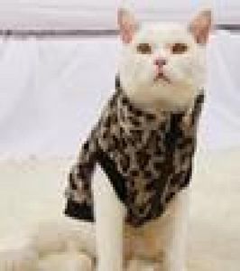 犬のアパレル猫の衣装ペット服冬の温かい犬ベストコート服かわいいヒョウ柄パターンウール編みコットンプルオーバー4564622