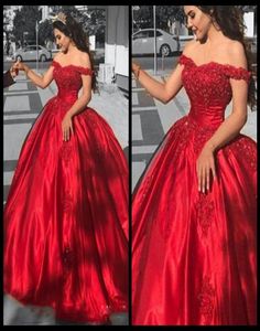Elegant Arabic Ball Gown Prom Dresses Off the Shoulder Beaded Lace Appliques Puffy Red Evening Party Gowns Vestido Festa Custom Ma4064384
