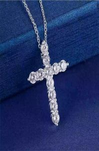 925 Sterling Silber Full Round Cut CZ Diamond Cross Anhänger Party Beliebte Frauen Schlüsselbein Halskette Geschenk6868078