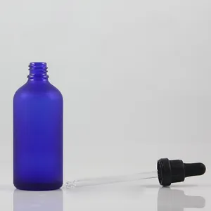 Bottiglie di stoccaggio da 100 ml di gocce in vetro bottiglia blu glassata a prova di bambino per l'imballaggio ad olio essenziale all'ingrosso