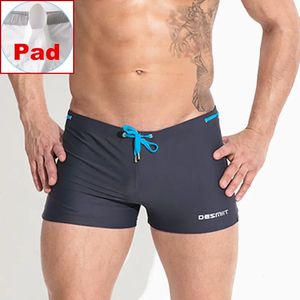 Push Up Swimming Turnks for Men Swim Shorts Desmiit Award de banho sexy Gay Swimsuit Beach Use Bathing Suit Boxer Brief Zwembroek Man 240416