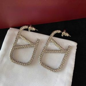 2024 earrings designer for women stud luxury gold heart shape pearl crystal gold double V letter 925s silver jewelry classicPVZM