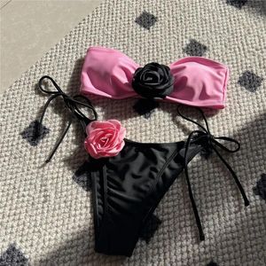 Kvinnors badkläder Bikini Set Sexig 3D Flower Bandeau Contrast 2024 Kvinnor Micro Thong Baddräkter String Lace-Up Bathing Suit Mujer