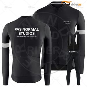 Bahar Sonbahar Pas Normal Stüdyolar Uzun Kol Bisiklet Jersey Set PNS Yol Bisiklet Giysileri MTB üniforma Maillot Roupa Ciclismo 240422