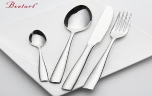 Set Cutlery ze stali nierdzewnej 24 sztuki Service 6 -osobowa srebrna nóż zestaw widelca restauracyjna wyścigowe zastawy wyrabiane Chiny Zestawy C181127018409679