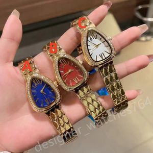 Womenwatch Luxury Lady Armband Designer Luxury Womenwatch Snake Watch Material smycken Zircon Diamond Set med Diamond Craft Women Watchs With Gold Snake Relojes