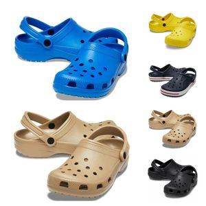 Designer sandaler kvinnor kalv läder casual skor romersk sandal platt kil kil spänne tofflor strand sandal svart gratis frakt