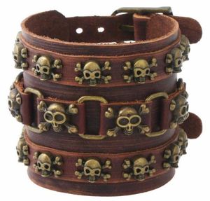 Gothic Punk Vintage Hiphop Skull Rivet Bead Bracelet Brown Pirate Skeleton Charm Wide Leather Bangle Belt Wristbands Accessories Y8450362