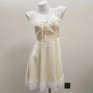 Nightgowns franceses de roupas de sono femininas para Lolita Girl Lace Kawaii Suspender de roupas de casa