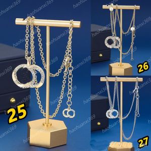 Designer Calha de colar de moda de luxo Chain de gargantilha 18k colares de aço inoxidável banhado a ouro para mulheres de joalheria micro incrustações