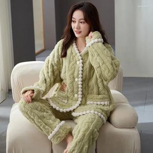 Women's Sleepwear M-4XL Women Winter Pajamas Plus Velvet Thick Flannel Nightwear Cute Long-Sleeve Warm Loose Coral Fleece Home Clothes