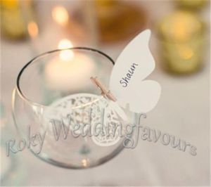 50 pezzi Laser Cut Pearl Paper Place Cards Name Cards Butterfly Wedding Party Forniture Decorazione in vetro Place Nome Card3095807