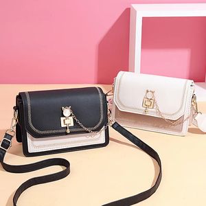 PU Domestic Candy Color Trend Crossbody Handheld Lock Small Squach 240429