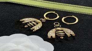 luxury gold chain Designer charm earrings studs necklace Bracelets classic double letter bee pendant for women Party lovers gift j7212600