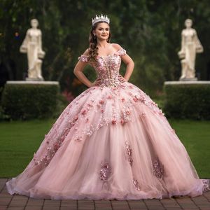 Glitter Pink Sweetheart Quinceanera Dress Off Ramerze Aplikacje koronkowe koraliki kwiatowe Tull Sweet 16 Sukienka Vestidos de 15 anos