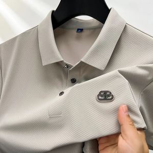 Sommer High-End Marke Polo-Shirt Kurzärmeler Mens Ice Seide bequeme und atmungsaktive Golf Casual Business T-Shirt 240425