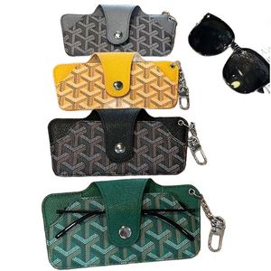 Y fashionable printed sunglasses, glasses bag, storage bag, pendant, universal portable glasses box, men's and women's myopia glasses protective case.