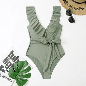 Roupa de banho feminina Sweet Ruffles Neck Biquíni Bandagem cintura maiô elegante feminino monokini biquínis de roupas de banho traje bano mujer