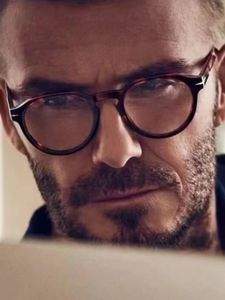 ファッションの男性は、女性用の丸いフレームメガネをクリアコンピュータ眼鏡アンチブルーライトアイウェアブロッキング240425