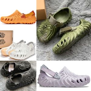 مصمم صندل Salehe Bembury Stratus Crocodile Cucumber Menemsha Hurchin Shoes Women Men Slides Slides Slides Sandalias Mujer Slippers 44