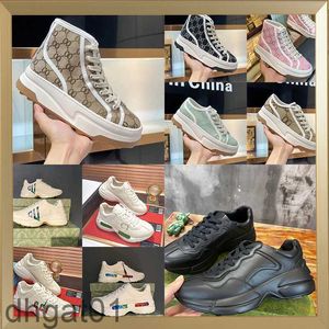 Designerschuhe Männer Damen Sneakers Puff Walking Casual Schuhe Sneakers Scrawl Biene DimpleGourmand Echtes Leder Beige dicke Sohle Retro Sports Schuhe