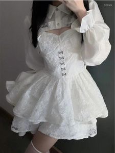 Abiti da lavoro Lolita Style Lolis anche set di abiti bianchi da festa Donne casual Sweet Crop Top Elegante cinturino kawaii Mini moda coreana 2024 primavera