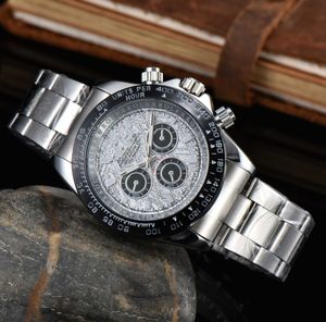 Titta på Watches AAA Luxury Gorgeous and Fashionable Mens Quartz Business Watch