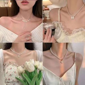 YH〜Light Luxury Pearl Necklace for Womens Insider Design Love Tassel Collar Chain VersatileとPremium Butterfly Neckain