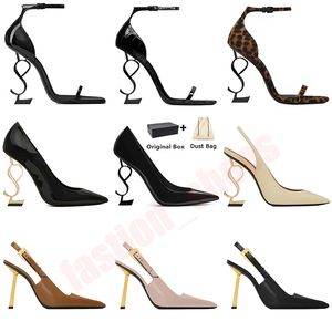 Tasarımcı Sandallar Lüks Üst Patent Deri Posty 8cm10cm Yüksek Topuklu Yeni Moda Kadın Bir Kayış Parti Ayakkabı Marka Seksi Ayakkabı Metal Mektup Topuk Düğün Ayakkabıları