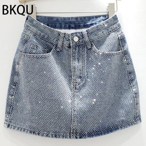 BKQUE Rhinestone Denim Mini gonna Womens Fashion Party Club Diamond High Waist Skirt Skirt Y2K Aesthetico Corea Coreano 240423