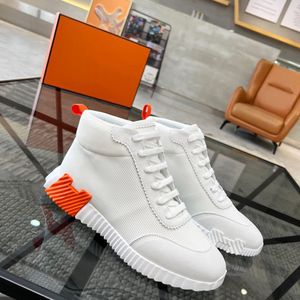 Tênis de tênis de gad branco Men Runner Autumn Runner High Top Shoes Plataforma Treinadores Canvas Couro Comfort Sapatos casuais 38-45 NHU00002