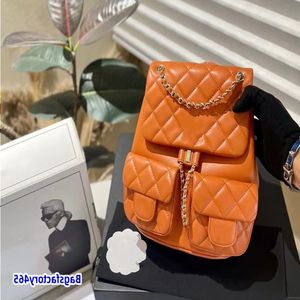 22SS Классическая рюкзак Buckte Buck Bag Сумки Gold Hardware Metal Buckle Роскошная сумочка Mathelasse