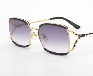 Солнцезащитные очки модельер большие квадратные рамки Полые солнцезащитные очки для мужчины высококачественные 0593SK9087998
