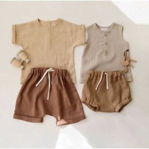 Set di abbigliamento per bambini Summer Shorts Set di lino a maniche corte e set di pantaloni harem per bambini