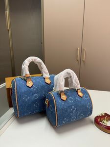 24SS Designer denim kudde påsar hög kvalitet kvinnors handväska lyx mode axelväska äkta läder crossbody väska original tyg makeup väska klass nano handväska