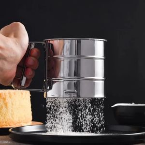 Neue Gebäckbackwerkzeuge Pulvermehl Mesh Sifter Cup Back Zuckerschüttler Edelstahl Sieb Tasse Backware Küche GadgetStainless