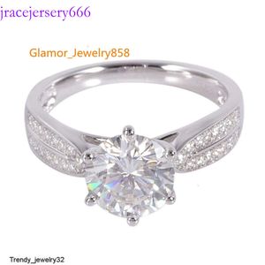 Vitt guldpläterat engagemang 6.5mm 4H Bright Moissanite Diamond Sterling Sier Women Ring for Gift