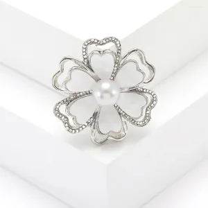 Spilla per spilla per spilla elegante forma di camelia con brillante ridotto di rinestone fauci per peperoncini.