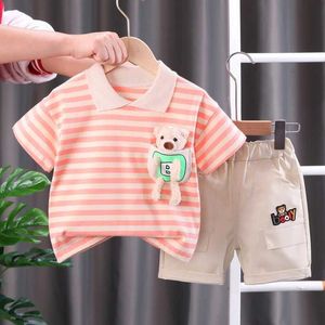 Kleidungssets Mode Sommer Kinder Baby Jungen gestreifte Anzüge Kurzarm T-Shirt mit Puppe+Shorts Casual Clothes Outfit Mädchen Kleidung 2pcs/Set