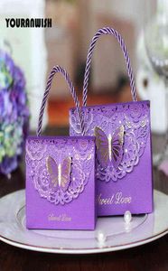 50pcslot de alta qualidade a laser Butterfly Butterfly Flor Gift Boxes Candy Favores de casamento Festa de presente portátil Favor de favor decoração H11040730
