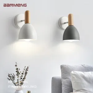 Wandlampen nordisch moderne E27 LED -Lampe Eisen und Holzleuchten leichte Innenhäuser Schlafzimmer Bett Wohnzimmer Treppe Küchendekoration