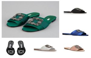 صيف النساء الفاخرة Martamod Sandals أحذية Slip on Satin Slide Flat Jewel Square Crystal Buckle Slippers Slippers Shoe Black W8568373