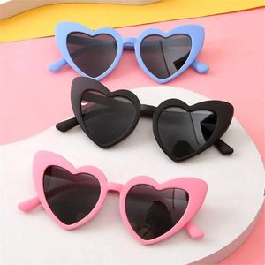 Sonnenbrille Kinder Herz Sonnenbrille Vintage herzförmige Kleinkind Sonnenbrille süße rosa Jungen Mädchen Outdoor Kinder Cartoon Brillen für 3-9 Jahre D240429