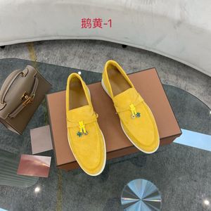 Parskor Summer Charms Walk Suede Loafers Moccasins Yellow äkta läder Mäns casual slip på lägenheter Kvinnor Lyxdesigners klänning sko