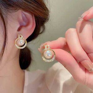 Dangle Chandelier Elegant Imitation Pearl Zircon Stud Earrings Simple Fashion Geometric Round Earrings French Retro Ear Jewelry For Women