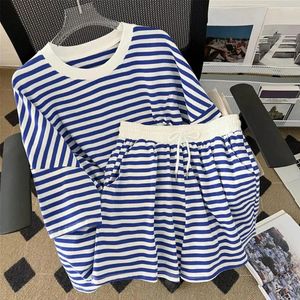 Damen-Tracksuits 2 PCs/Set Sommer Frauen T-Shirt Shorts Set Striped Print Kurzarm