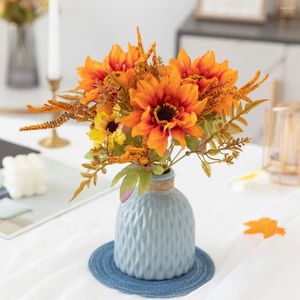 Dekorative Blumen 1PC Künstliche Gerbera Hochzeit Braut Bouquet Weihnachtsdekoration Vase für Heimpflanzen Scrapbook Herbst Garden