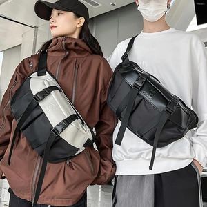 Midjespåsar japanska koreanska trend coola arbetskläder stil crossbody bröstväska mäns casual sport cykling vattentät kvinna