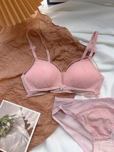 Bras sets 2024 lolita rosa doce menina francesa Triângulo de sutiã de sutiã feminina Sexy Lace Pequeno peito reunido Ultra Fin