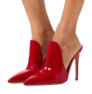 Hausschuhe 2024 Frau Stilettos High Heels Slip -On -Mode -Sandalen spitz Zeh Bunte Süßigkeiten -Farbkleid Casual Schuhe Flip Flops
